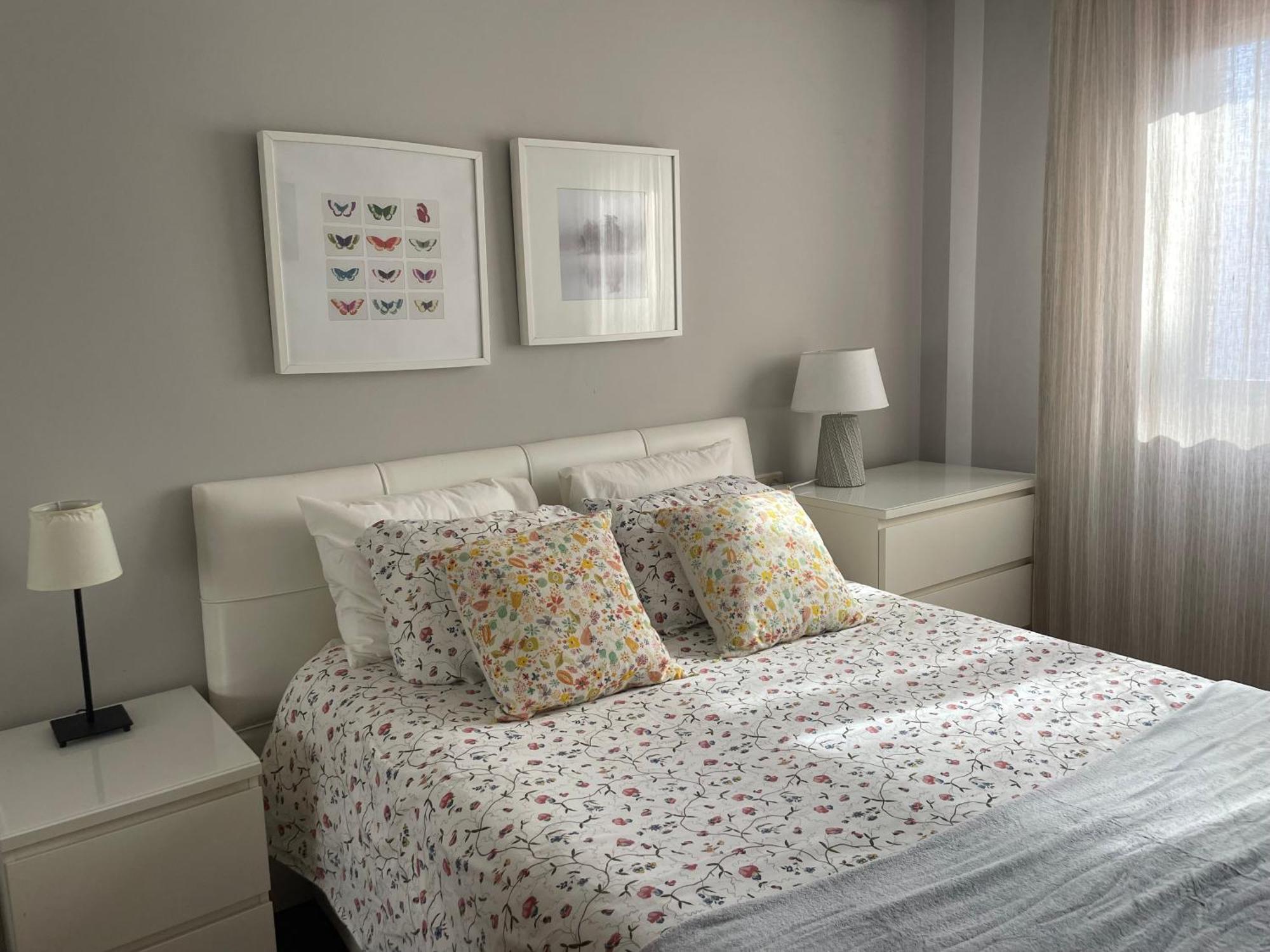 Apartamento De Toro Llanes Exteriör bild